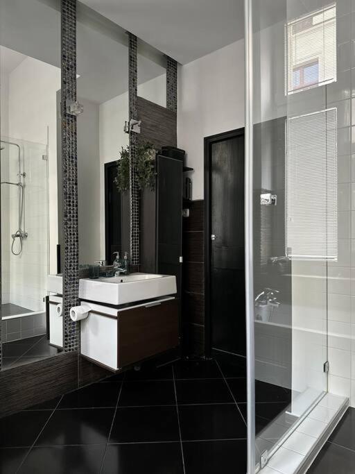 P-122 Piotrkowska Apartment. 罗兹 外观 照片