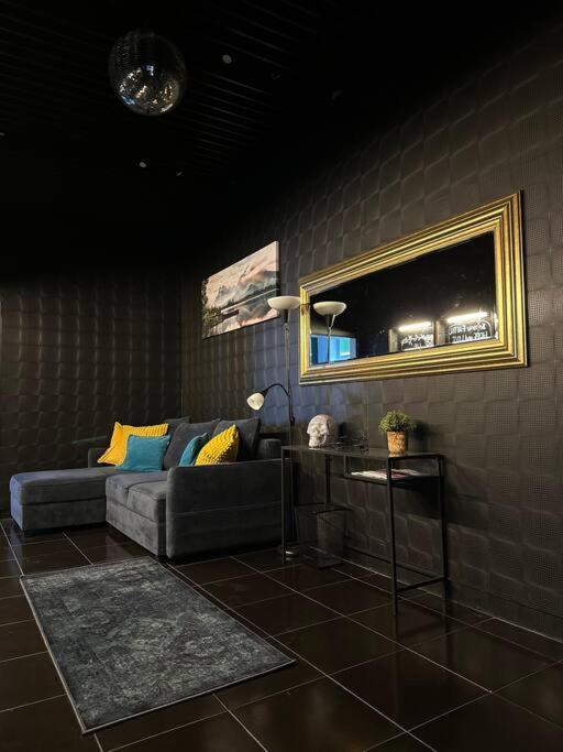 P-122 Piotrkowska Apartment. 罗兹 外观 照片