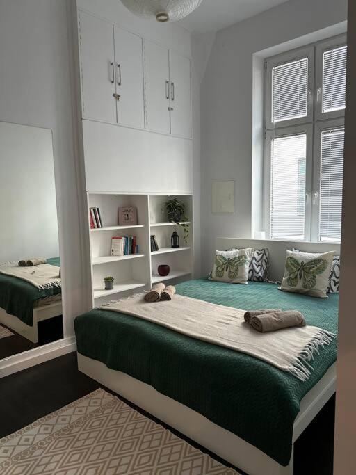 P-122 Piotrkowska Apartment. 罗兹 外观 照片