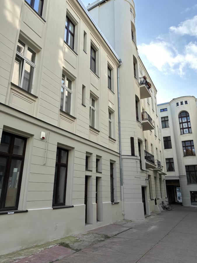 P-122 Piotrkowska Apartment. 罗兹 外观 照片